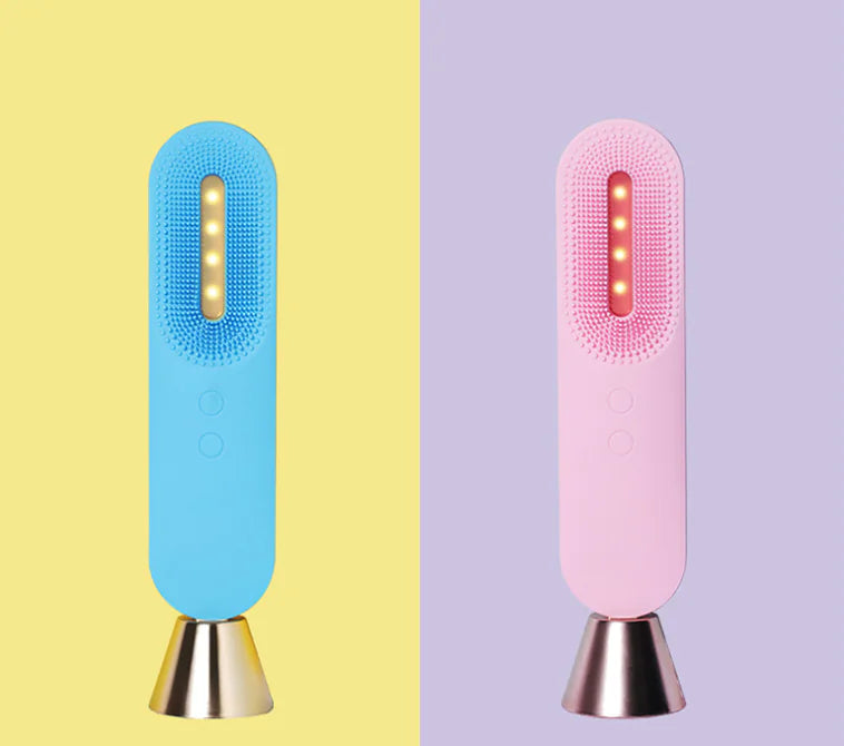 Lumen CleanPulse sonic cleansing brush travel size