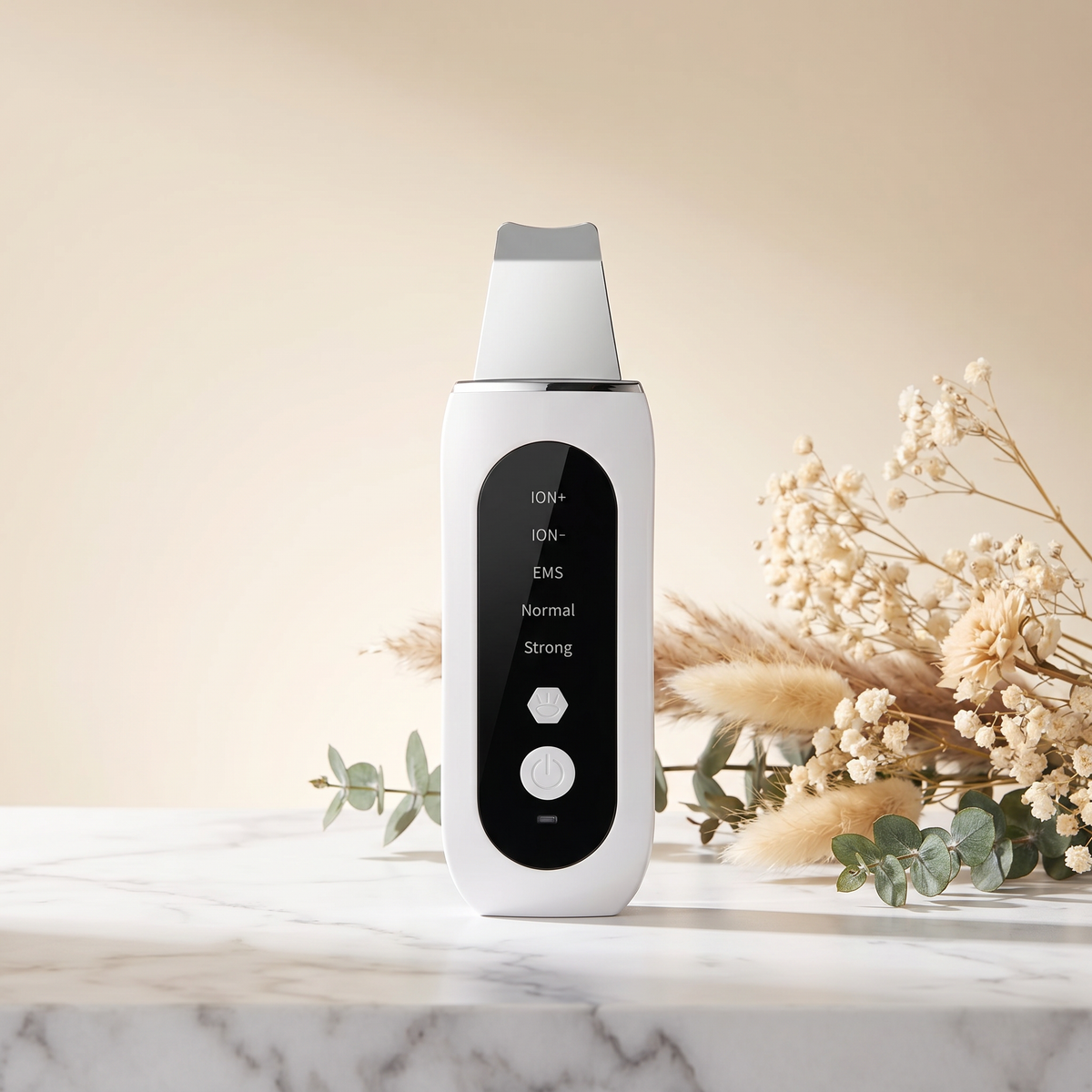 Lumen Ultrasonic Blackhead Remover 3-in-1 device 1