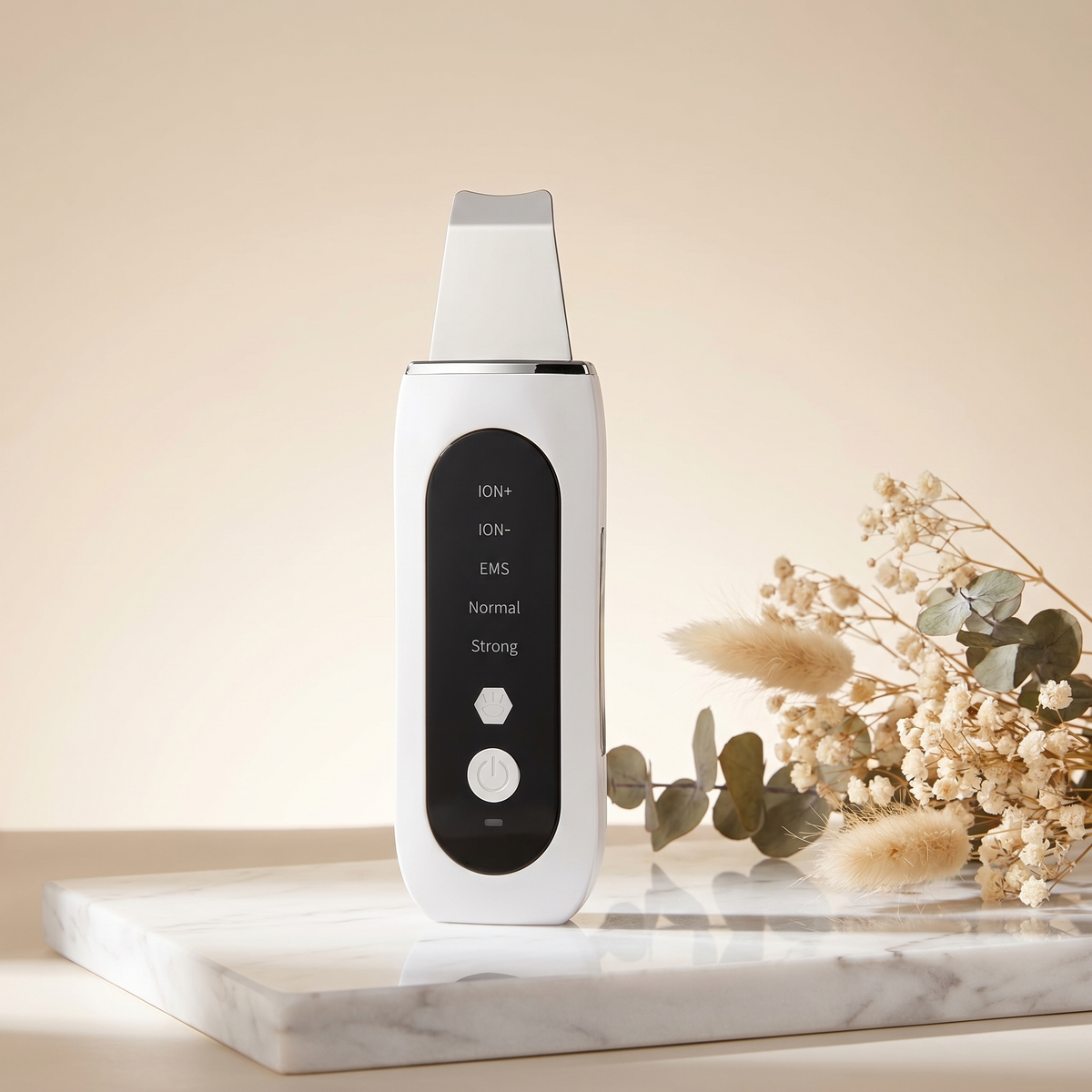 Lumen Ultrasonic Blackhead Remover 3-in-1 device 2